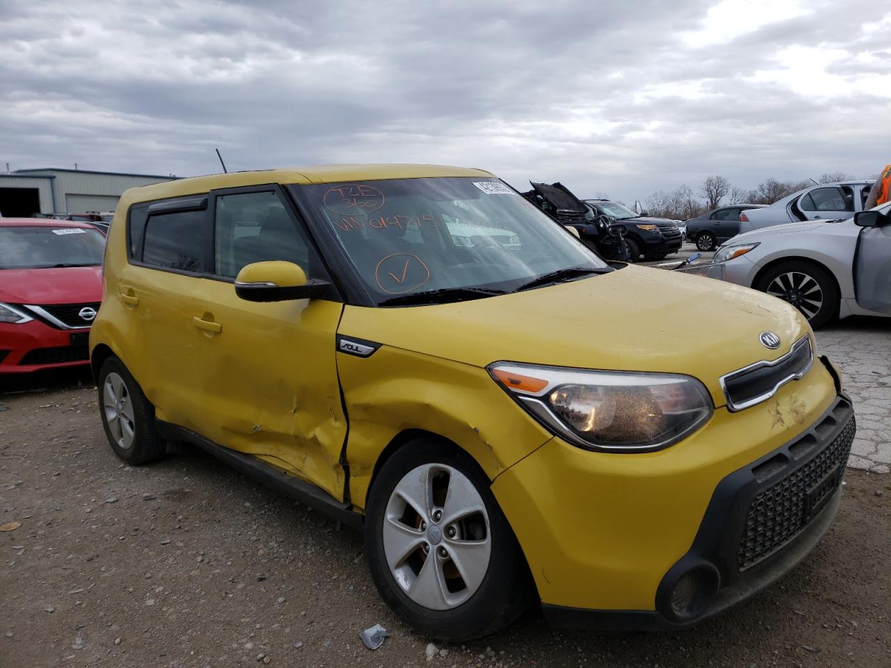 KIA SOUL + 2014 с VIN KNDJP3A57E7014715 - Снимка от търг