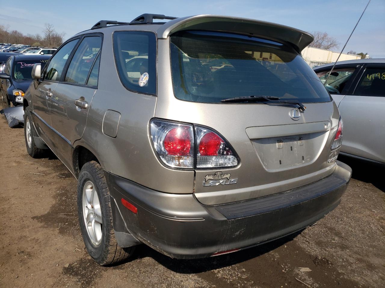 Photo 3 from auction – 2003 LEXUS RX 300 with VIN JTJHF10U030312699