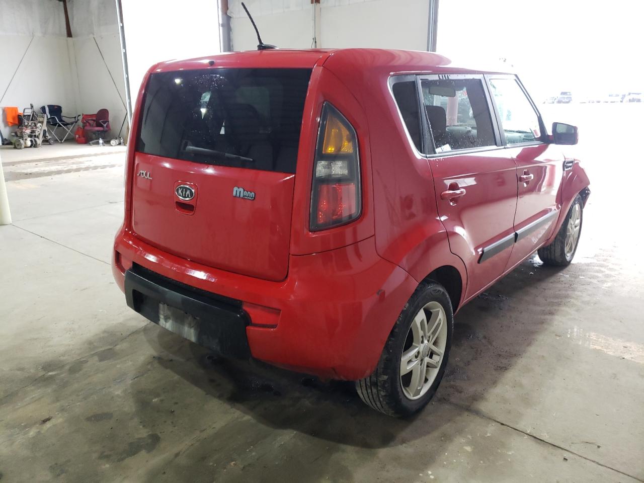 Photo 4 from auction – 2011 KIA SOUL + with VIN KNDJT2A29B7236731