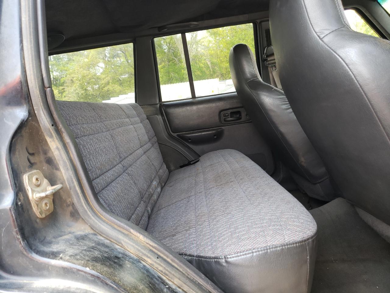 Photo 6 from auction – 1999 JEEP CHEROKEE S with VIN 1J4FT68S8XL606076