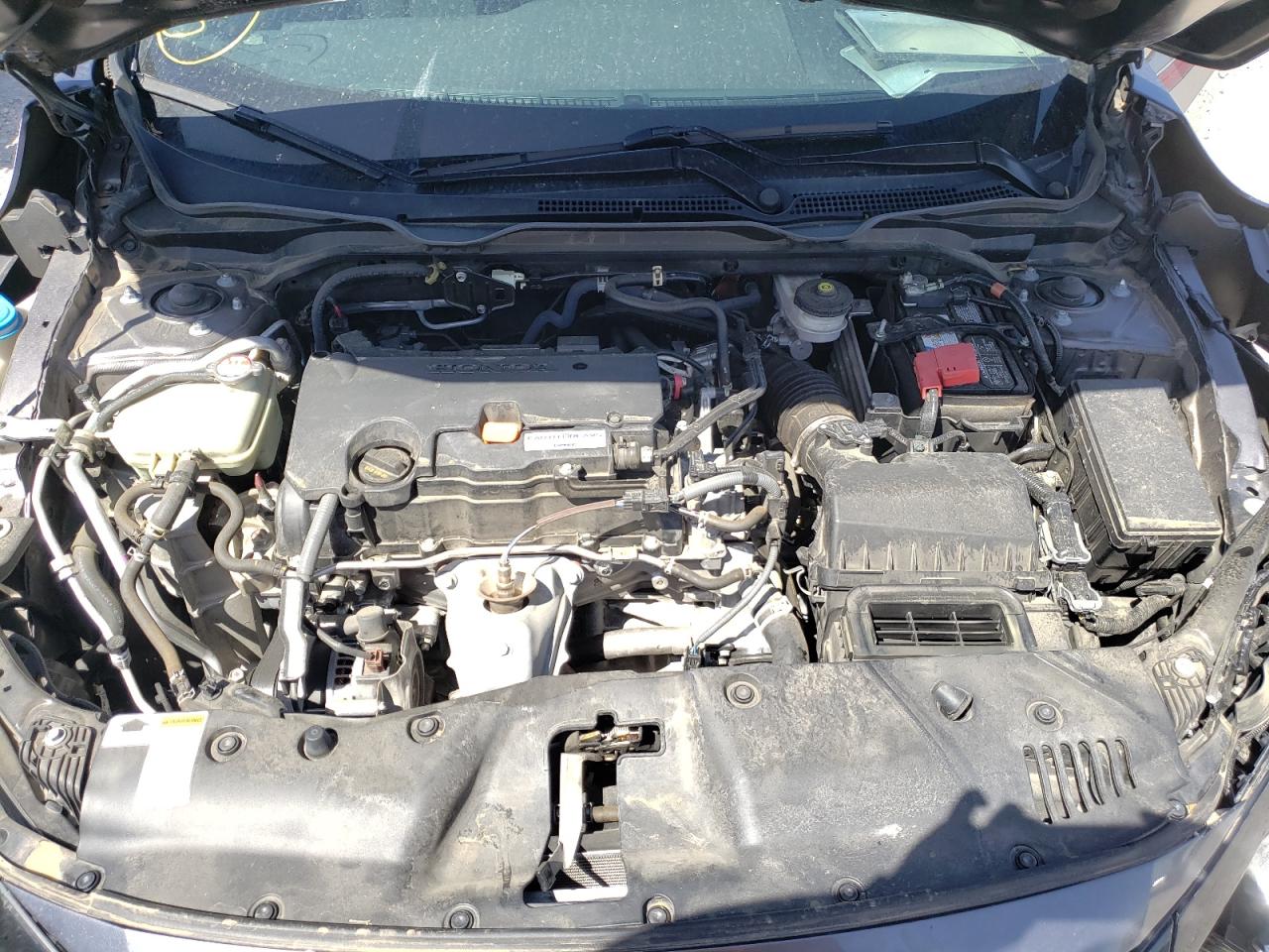 Photo 7 from auction – 2019 HONDA CIVIC LX with VIN 19XFC2F68KE010343
