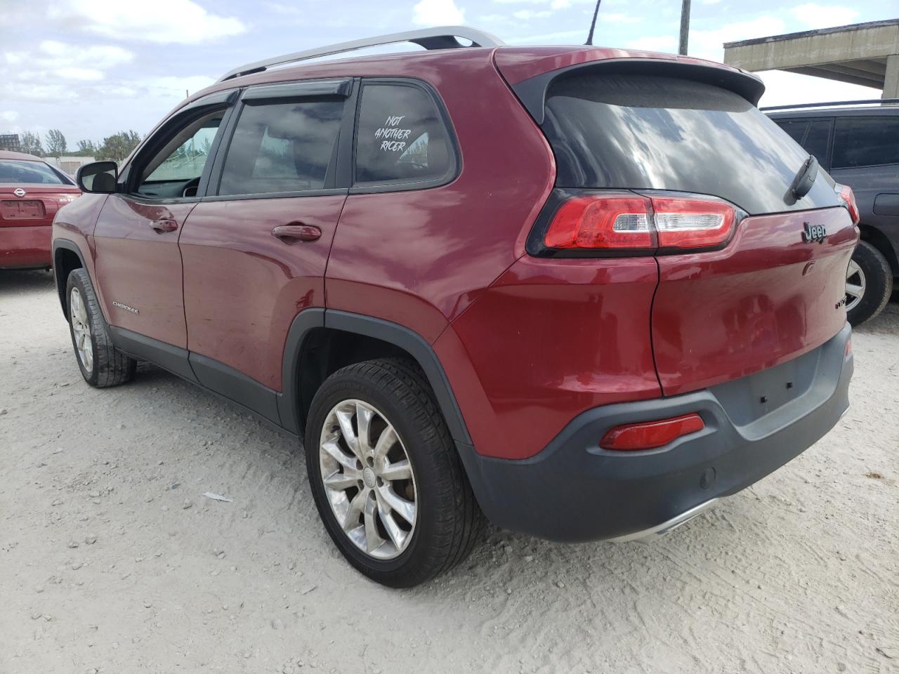 Photo 3 from auction – 2017 JEEP CHEROKEE L with VIN 1C4PJLDS3HW574335