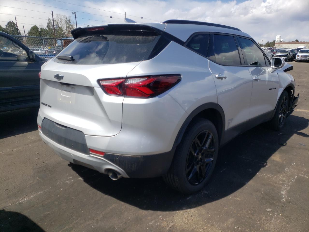 Photo 4 from auction – 2020 CHEVROLET BLAZER 3LT with VIN 3GNKBJRS4LS559391