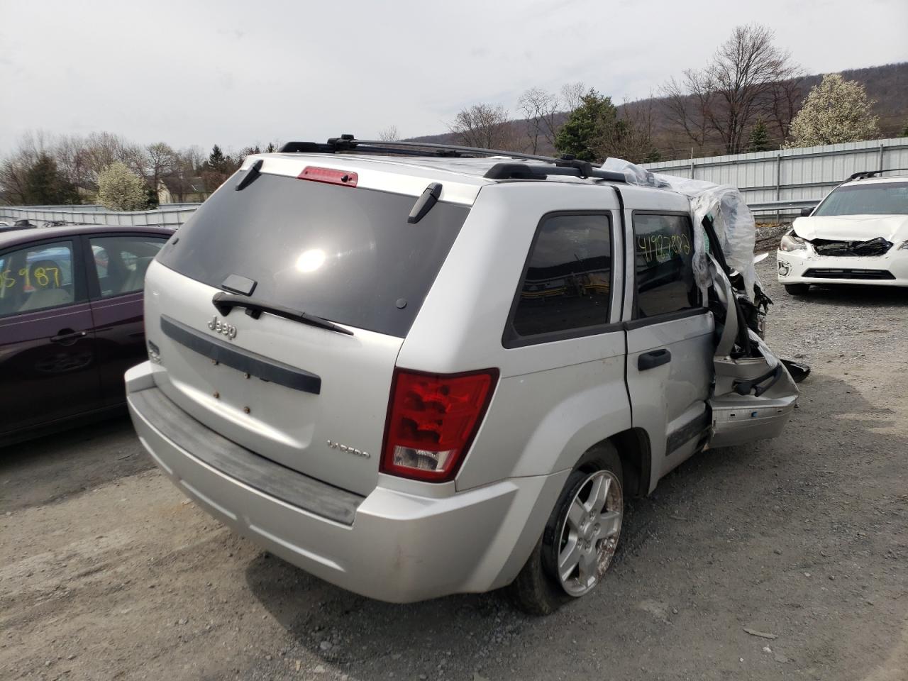 Photo 4 from auction – 2005 JEEP GRAND CHER with VIN 1J4GR48K55C615001