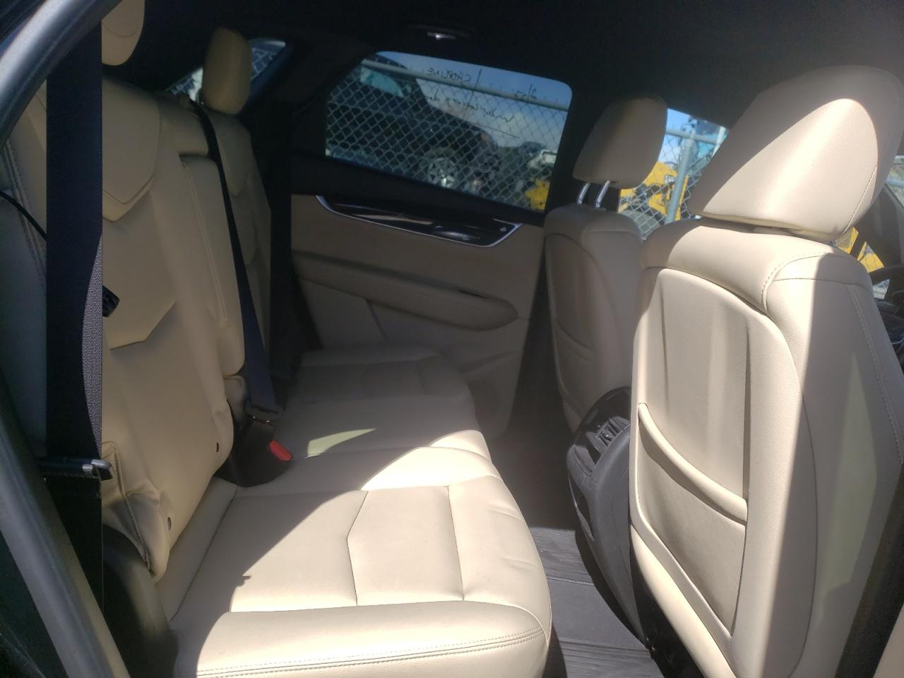 Photo 6 from auction – 2018 CADILLAC XT5 with VIN 1GYKNBRS4JZ105853