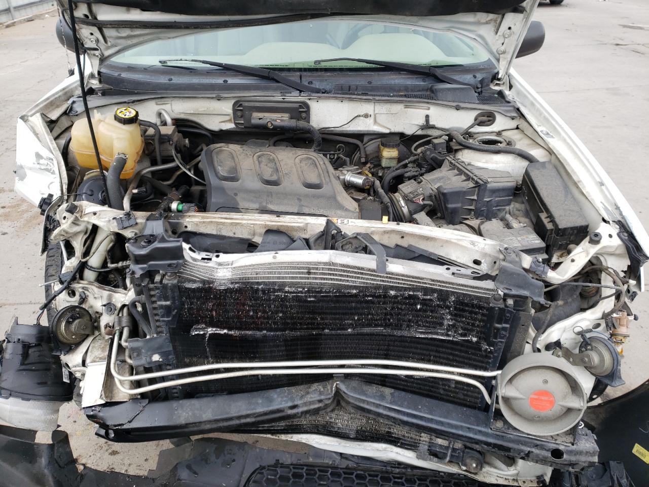 Photo 7 from auction – 2003 FORD ESCAPE XLT with VIN 1FMYU93113KB75393