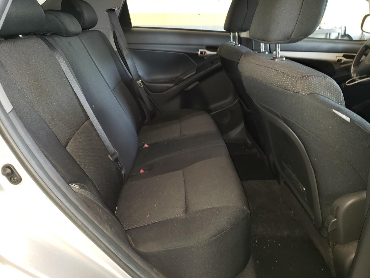 Photo 6 from auction – 2010 TOYOTA COROLLA MA with VIN 2T1LE4EE7AC017119