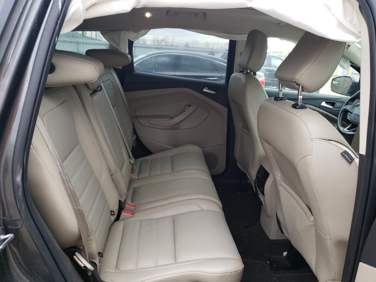 Photo 6 from auction – 2018 FORD ESCAPE SEL with VIN 1FMCU9HD1JUC50530