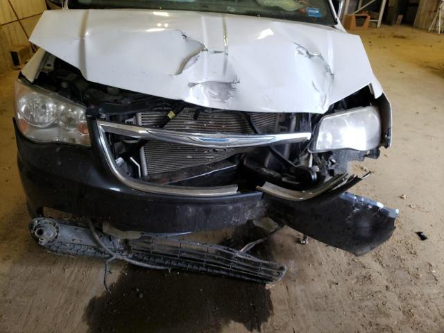 Photo 9 from auction – 2012 CHRYSLER TOWN & COU with VIN 2C4RC1CG0CR314187