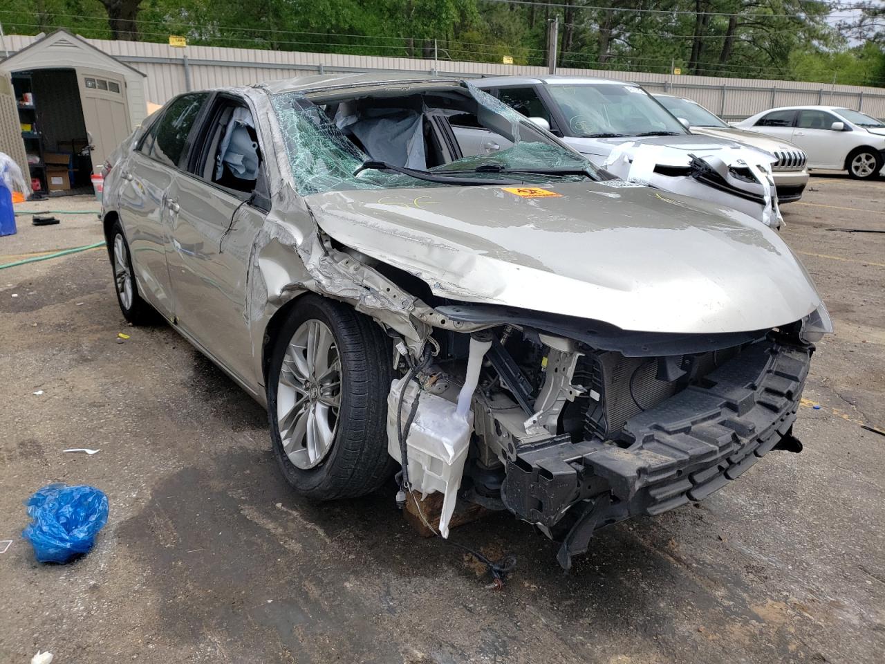 Photo 1 from auction – 2017 TOYOTA CAMRY LE with VIN 4T1BF1FKXHU814677