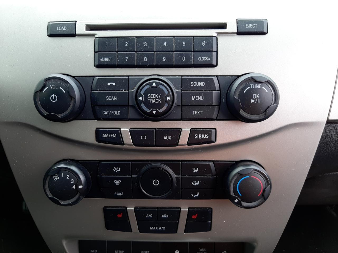 Photo 9 from auction – 2010 FORD FOCUS SEL with VIN 1FAHP3HN0AW106937