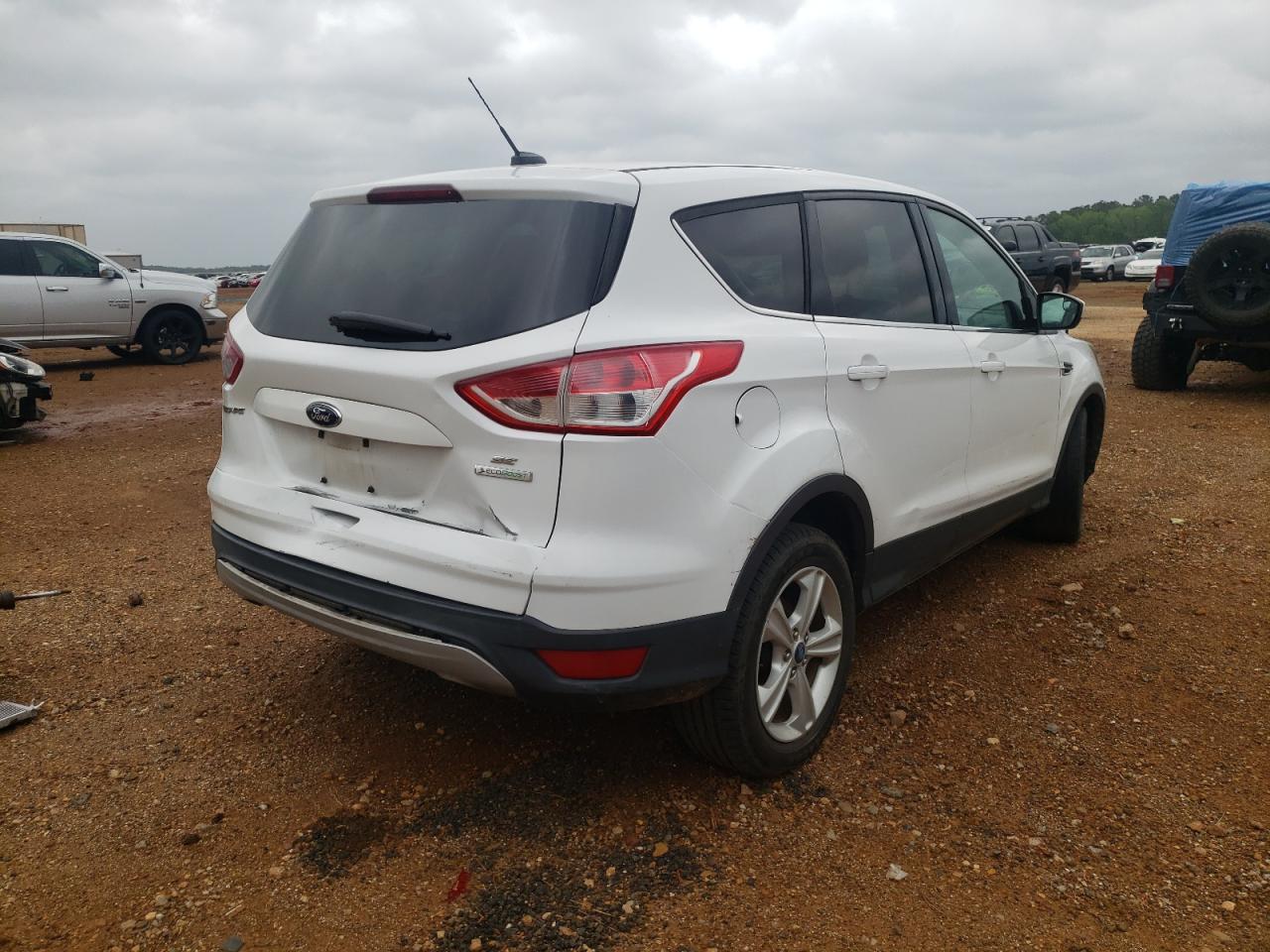 Photo 4 from auction – 2013 FORD ESCAPE SE with VIN 1FMCU0G9XDUA21776