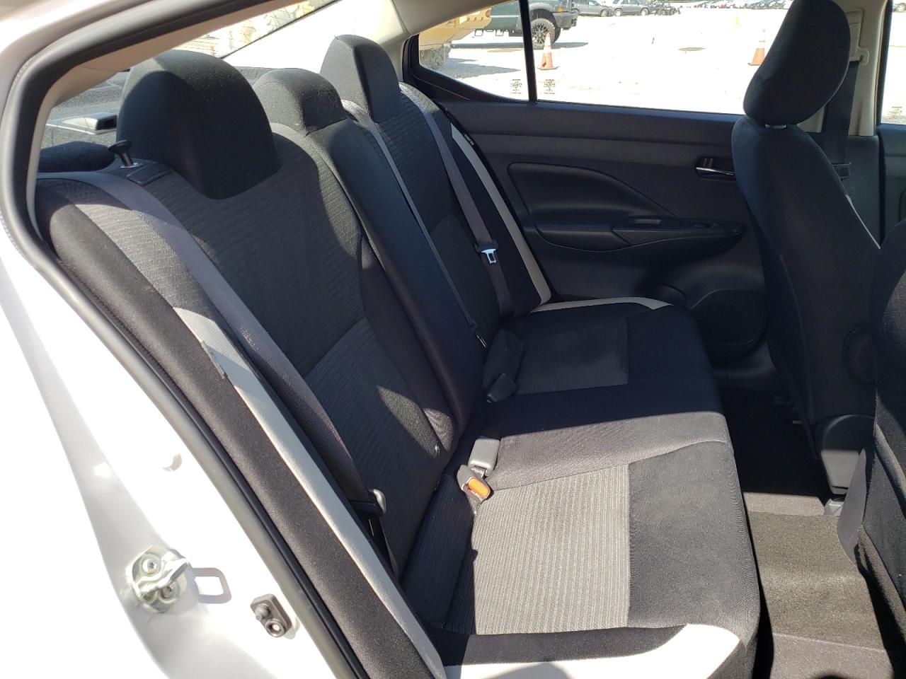 Photo 6 from auction – 2020 NISSAN VERSA SV with VIN 3N1CN8EV2LL861479