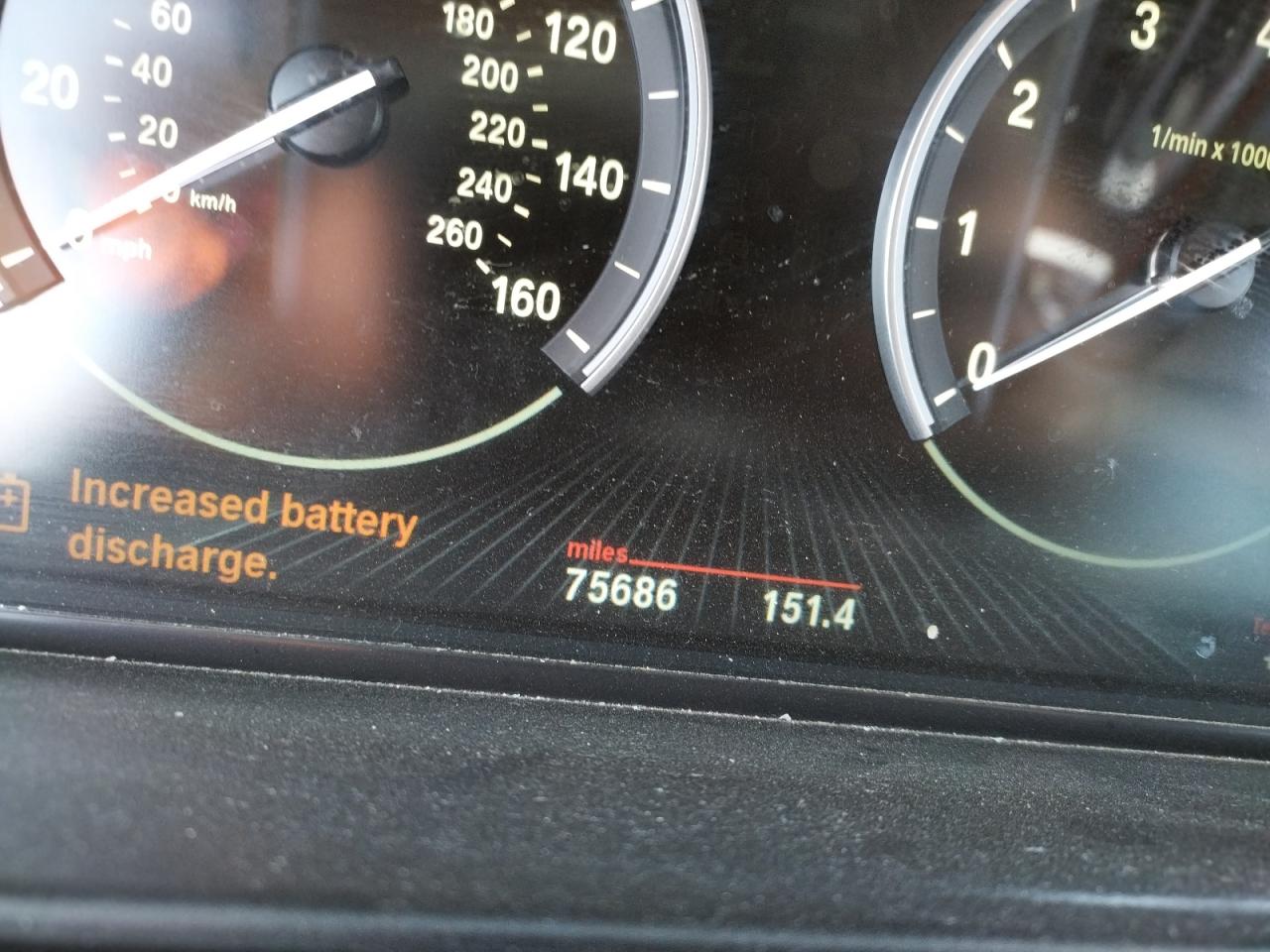 Photo 8 from auction – 2014 BMW 528 I with VIN WBA5A5C50ED507159