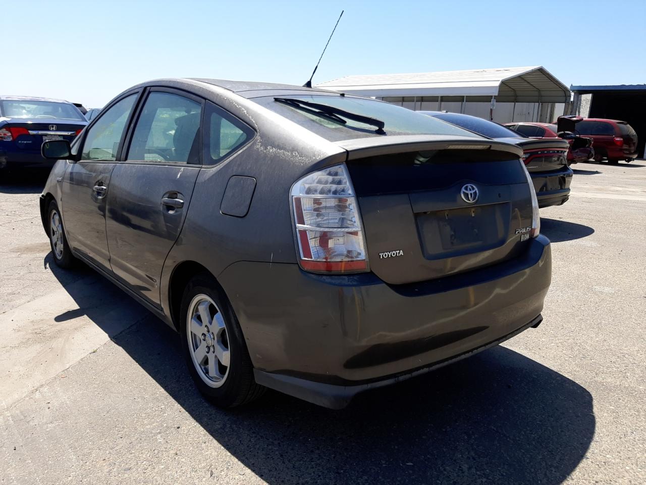 Photo 3 from auction – 2007 TOYOTA PRIUS with VIN JTDKB20U273227992