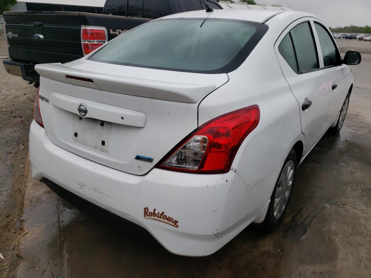 Photo 4 from auction – 2015 NISSAN VERSA S with VIN 3N1CN7AP8FL849102