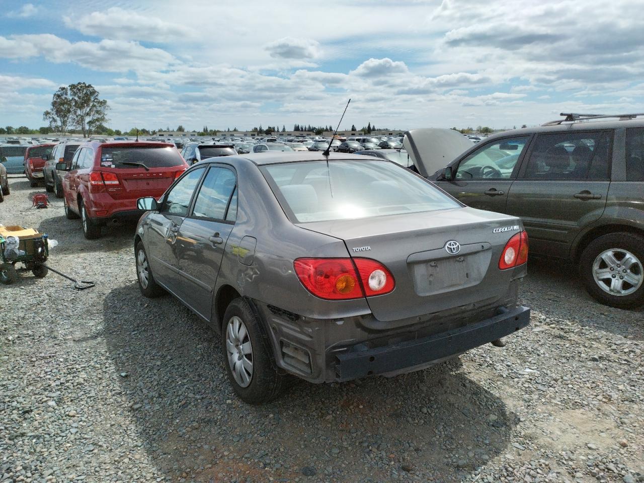 Photo 3 from auction – 2004 TOYOTA COROLLA CE with VIN 1NXBR32E14Z264315