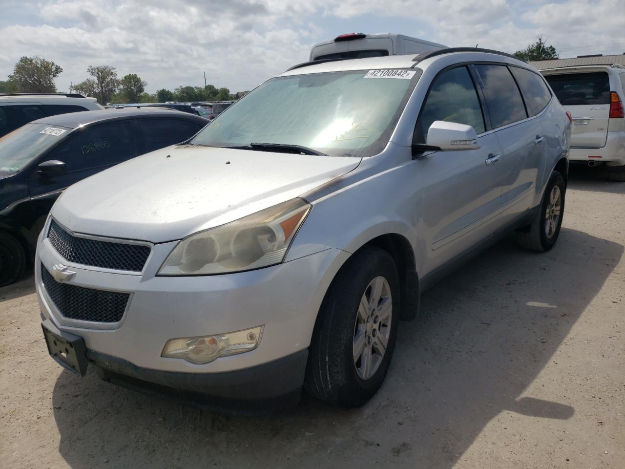 Zdjęcie 2 z aukcji – 2011 CHEVROLET TRAVERSE L z VIN 1GNKRJED4BJ236963