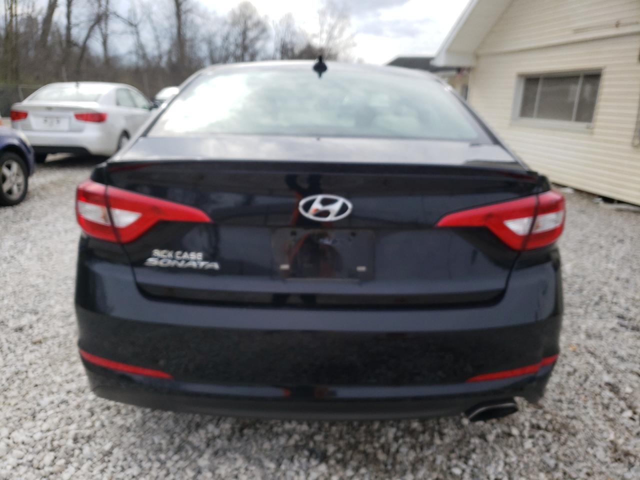 Photo 9 from auction – 2016 HYUNDAI SONATA SE with VIN 5NPE24AF1GH388606