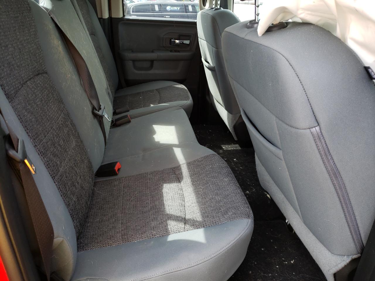 Photo 6 from auction – 2019 RAM 1500 CLASS with VIN 1C6RR7GG9KS739505