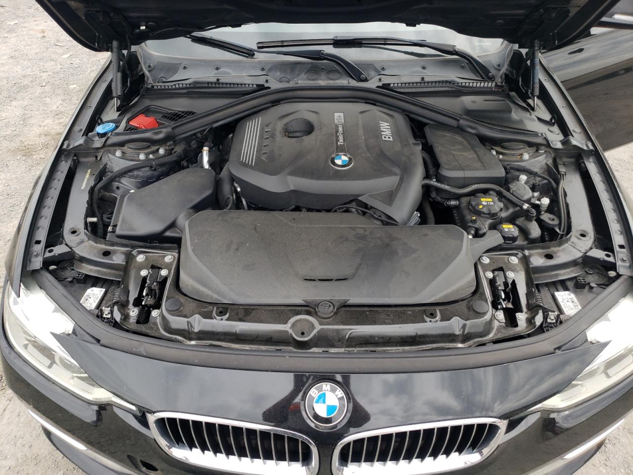 Photo 7 from auction – 2017 BMW 330 XI with VIN WBA8D9G56HNU58876