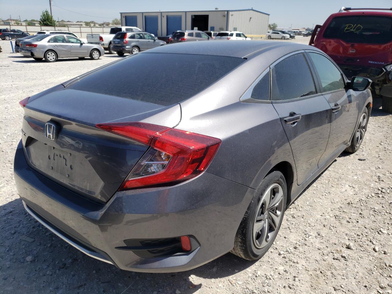 Photo 4 from auction – 2019 HONDA CIVIC LX with VIN 19XFC2F68KE010343