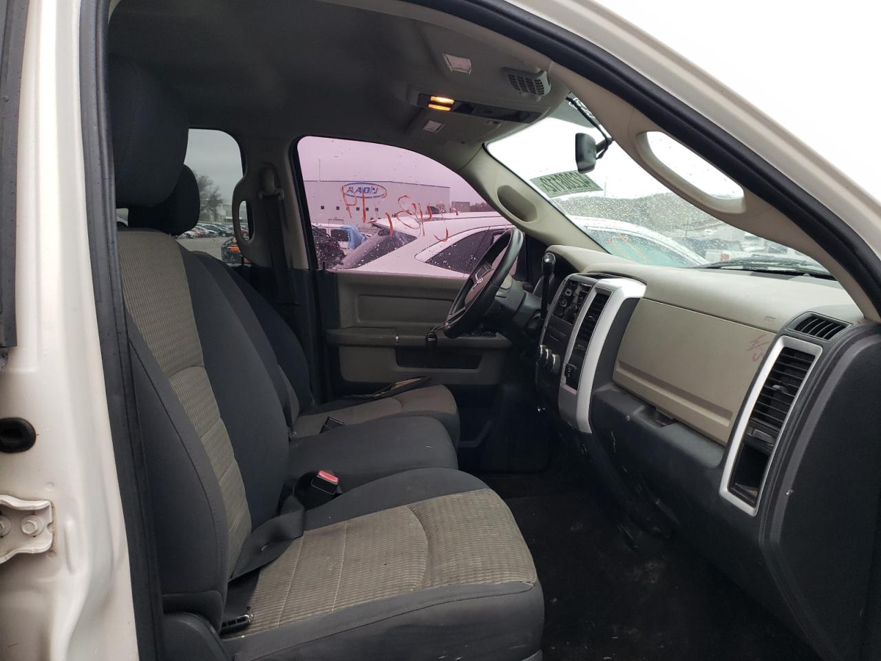 Photo 5 from auction – 2009 DODGE RAM 1500 with VIN 1D3HB13TX9S767050