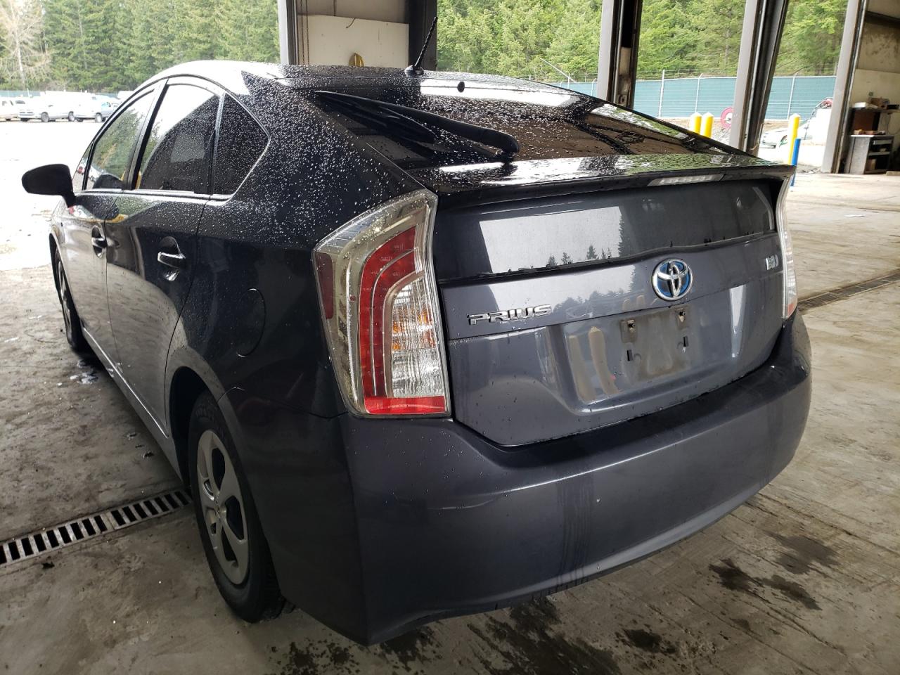 Photo 3 from auction – 2012 TOYOTA PRIUS with VIN JTDKN3DU5C1525594