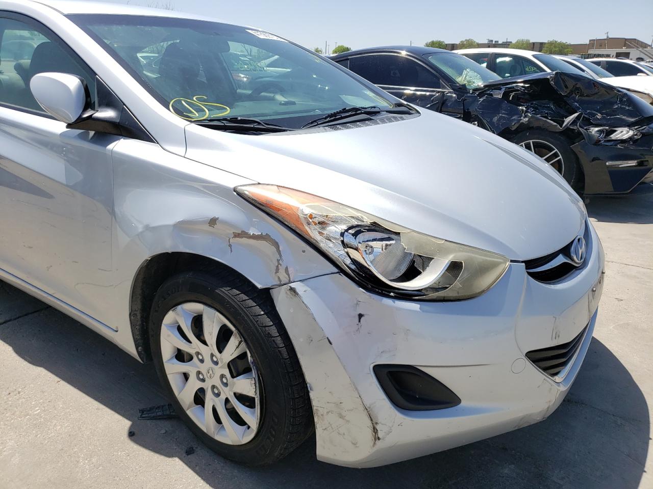 Photo 9 from auction – 2011 HYUNDAI ELANTRA GL with VIN 5NPDH4AE2BH047306