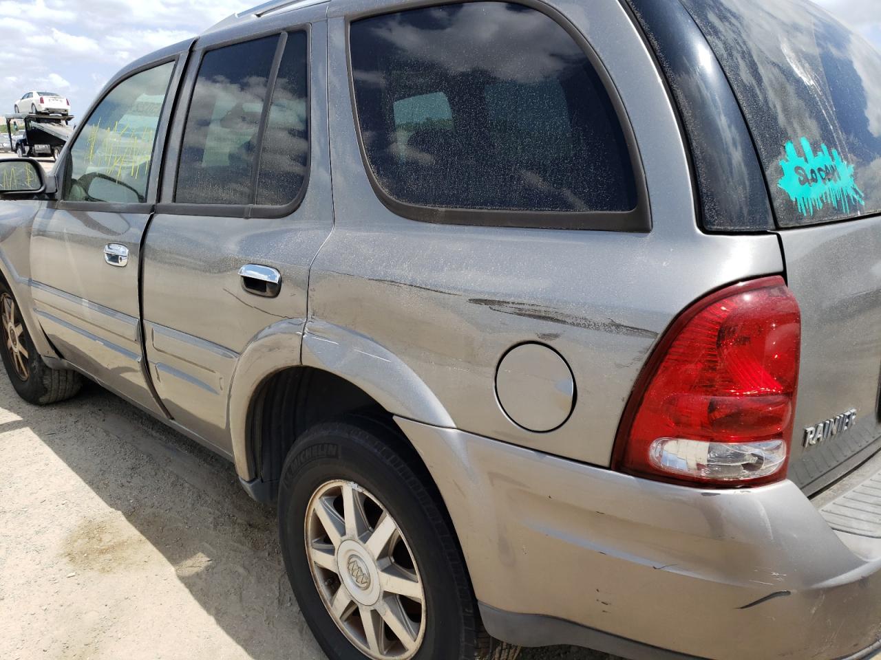 Photo 10 from auction – 2007 BUICK RAINIER CX with VIN 5GADT13S272266096