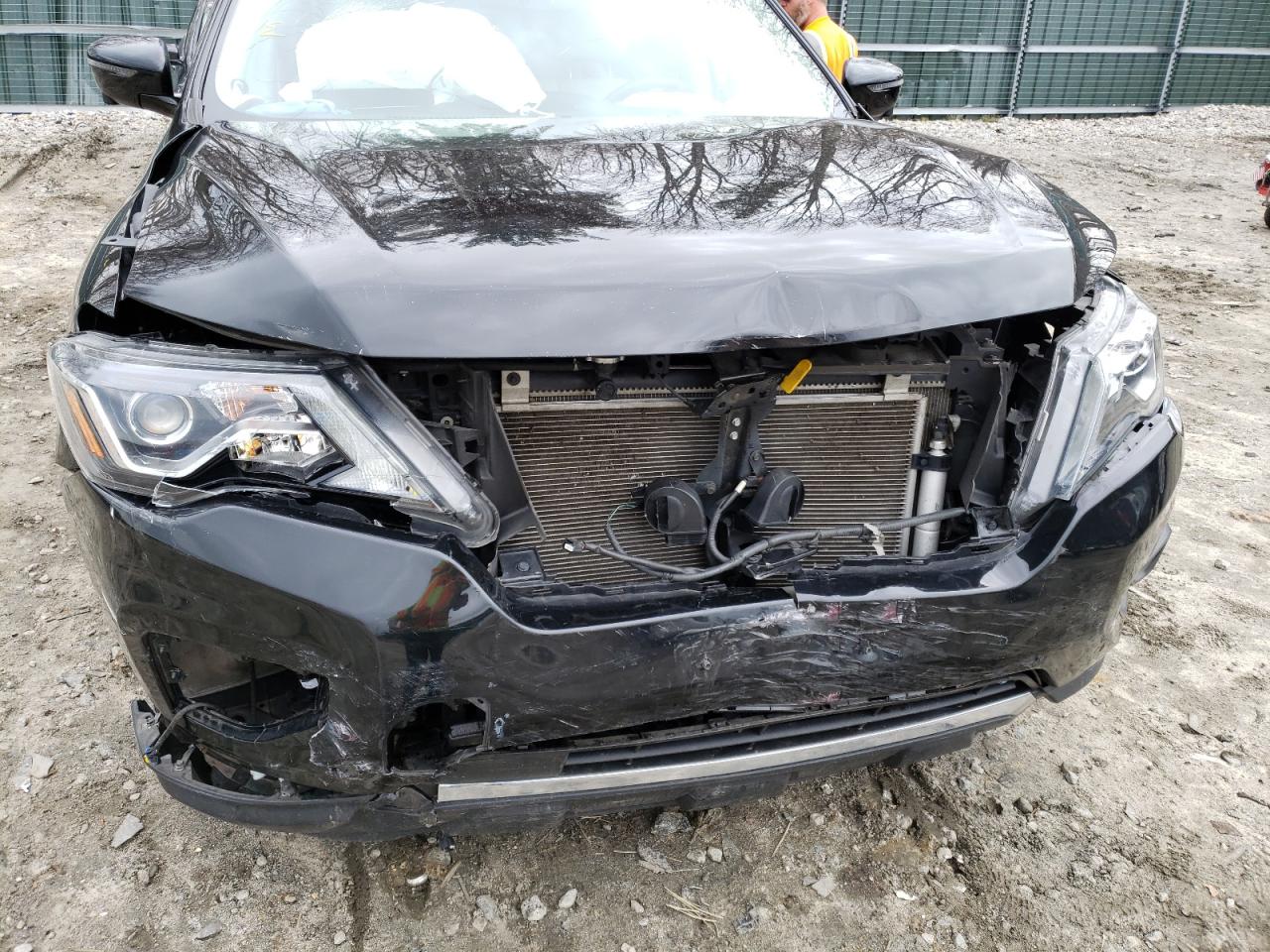 Photo 9 from auction – 2018 NISSAN PATHFINDER with VIN 5N1DR2MN9JC616316