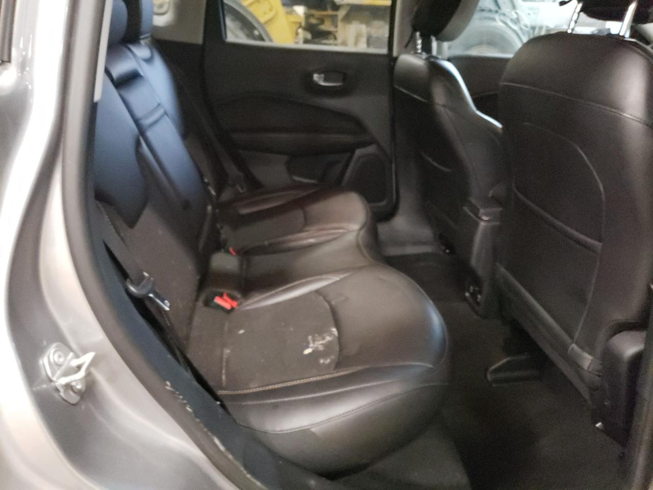 Photo 6 from auction – 2019 JEEP COMPASS LA with VIN 3C4NJDBBXKT602063