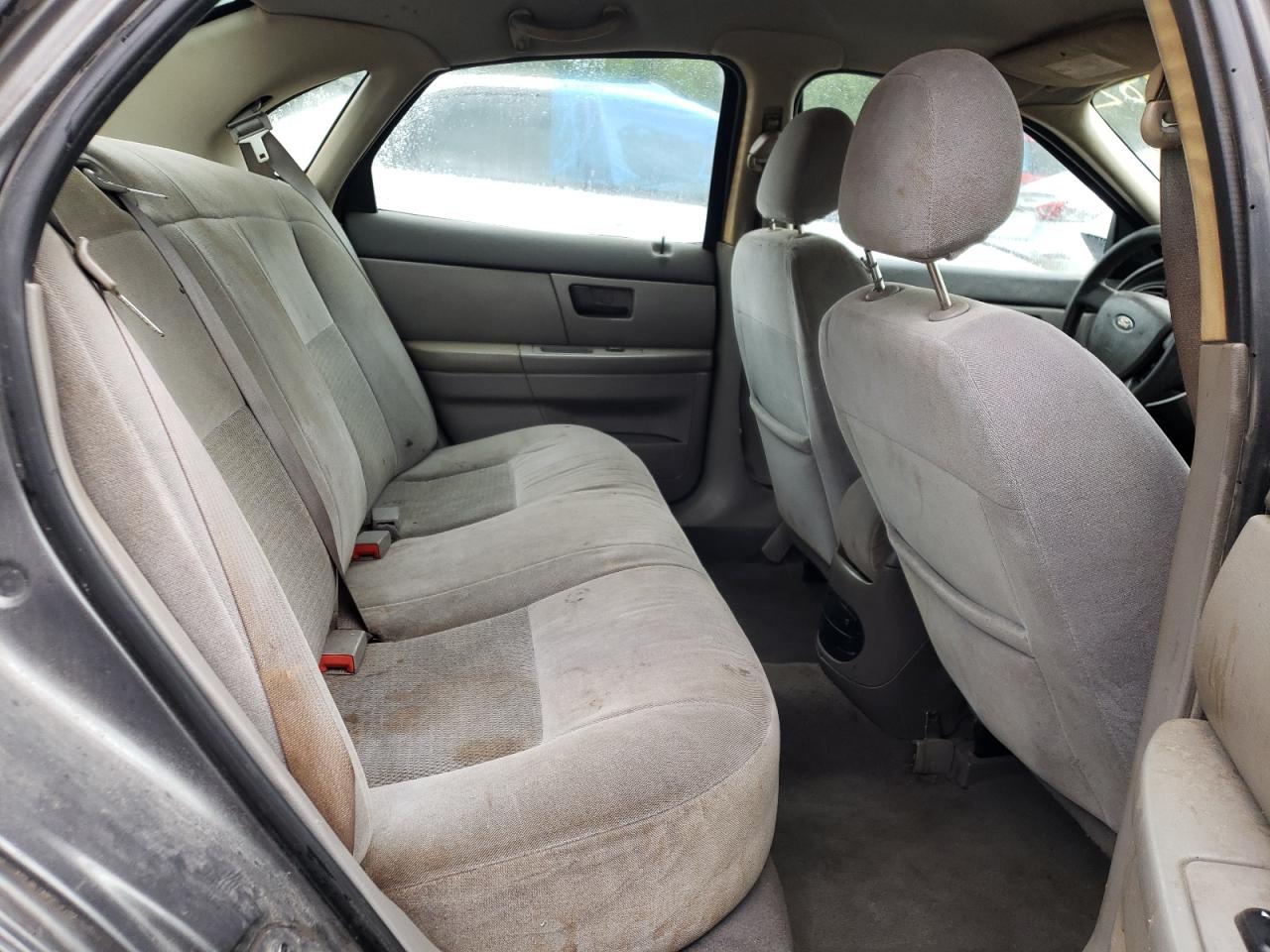 Photo 6 from auction – 2004 FORD TAURUS SES with VIN 1FAFP55U64G188752