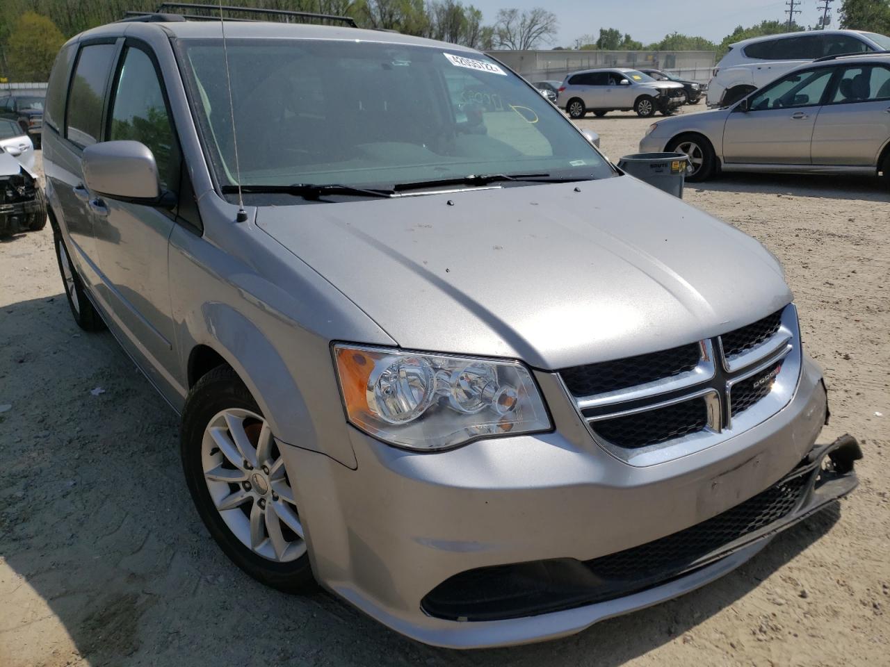 DODGE GRAND CARA 2016 with VIN 2C4RDGCG6GR309887 - Photo from auction
