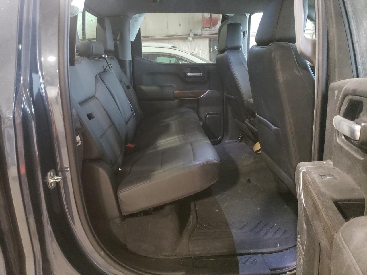 Photo 6 from auction – 2021 CHEVROLET SILVERADO with VIN 1GCPYFED3MZ282187