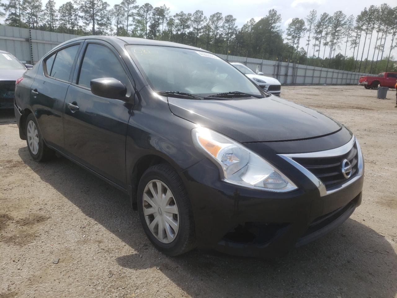 NISSAN VERSA S 2016 with VIN 3N1CN7AP7GL859606 - Photo from auction