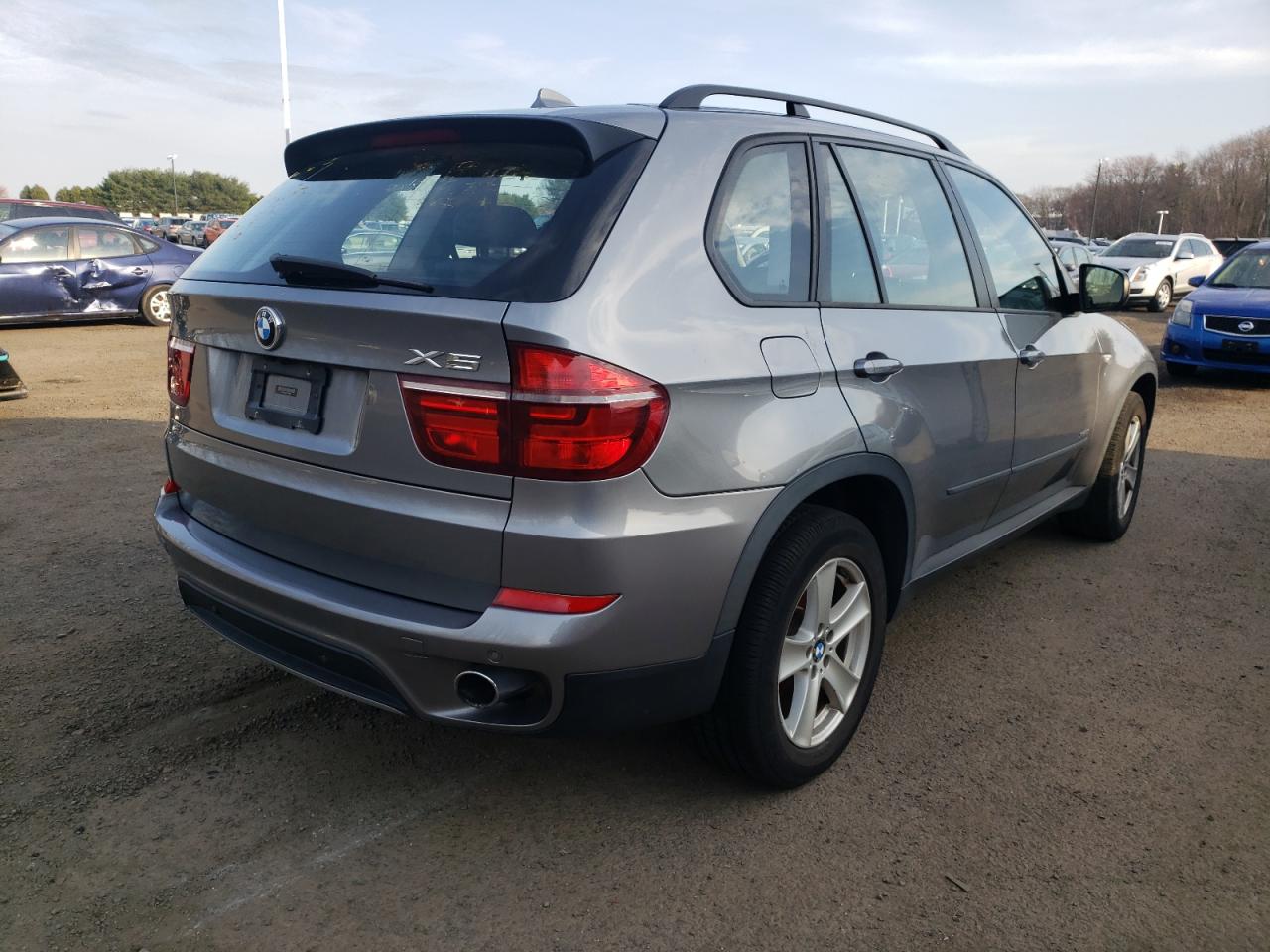 Photo 4 from auction – 2012 BMW X5 XDRIVE3 with VIN 5UXZV4C55CL748798