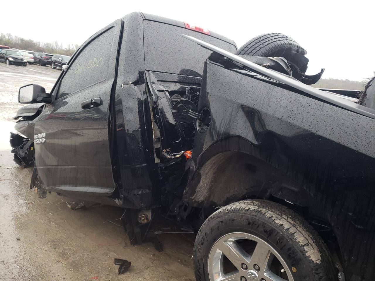 Photo 10 from auction – 2015 RAM 1500 ST with VIN 3C6JR7AT5FG535638
