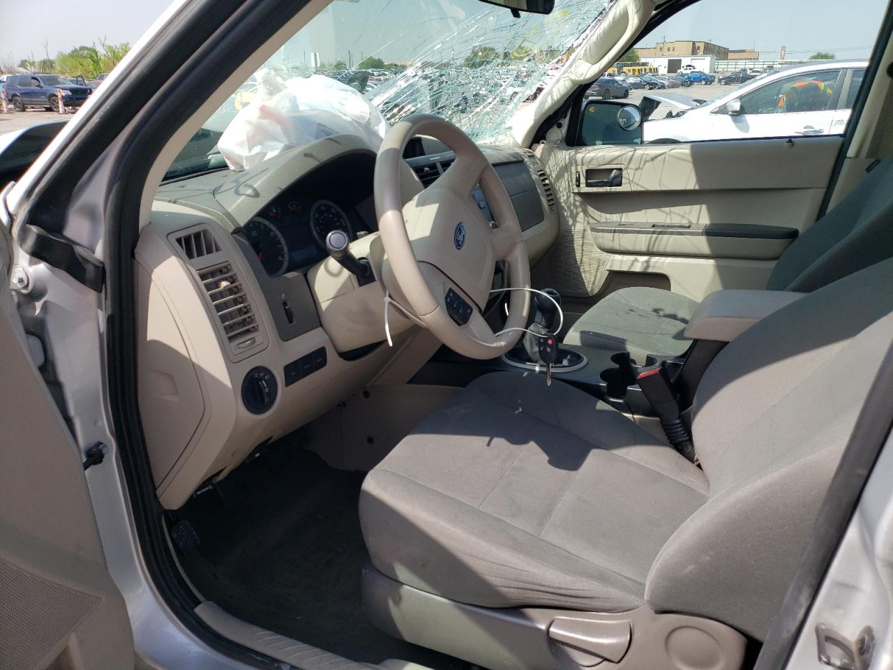 Photo 5 from auction – 2012 FORD ESCAPE XLS with VIN 1FMCU0C78CKB10017