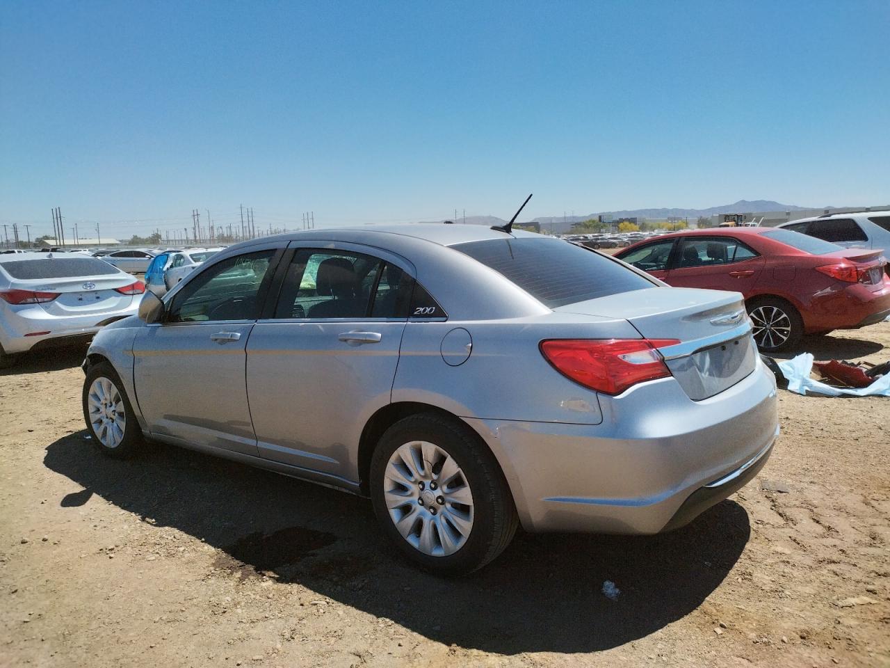 Photo 3 from auction – 2014 CHRYSLER 200 LX with VIN 1C3CCBAB3EN210767