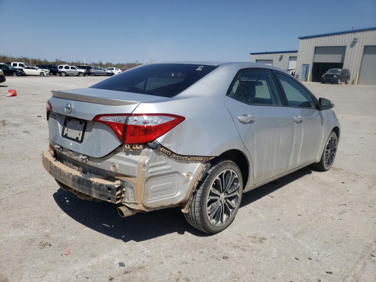 Photo 4 from auction – 2015 TOYOTA COROLLA L with VIN 5YFBURHE7FP327074