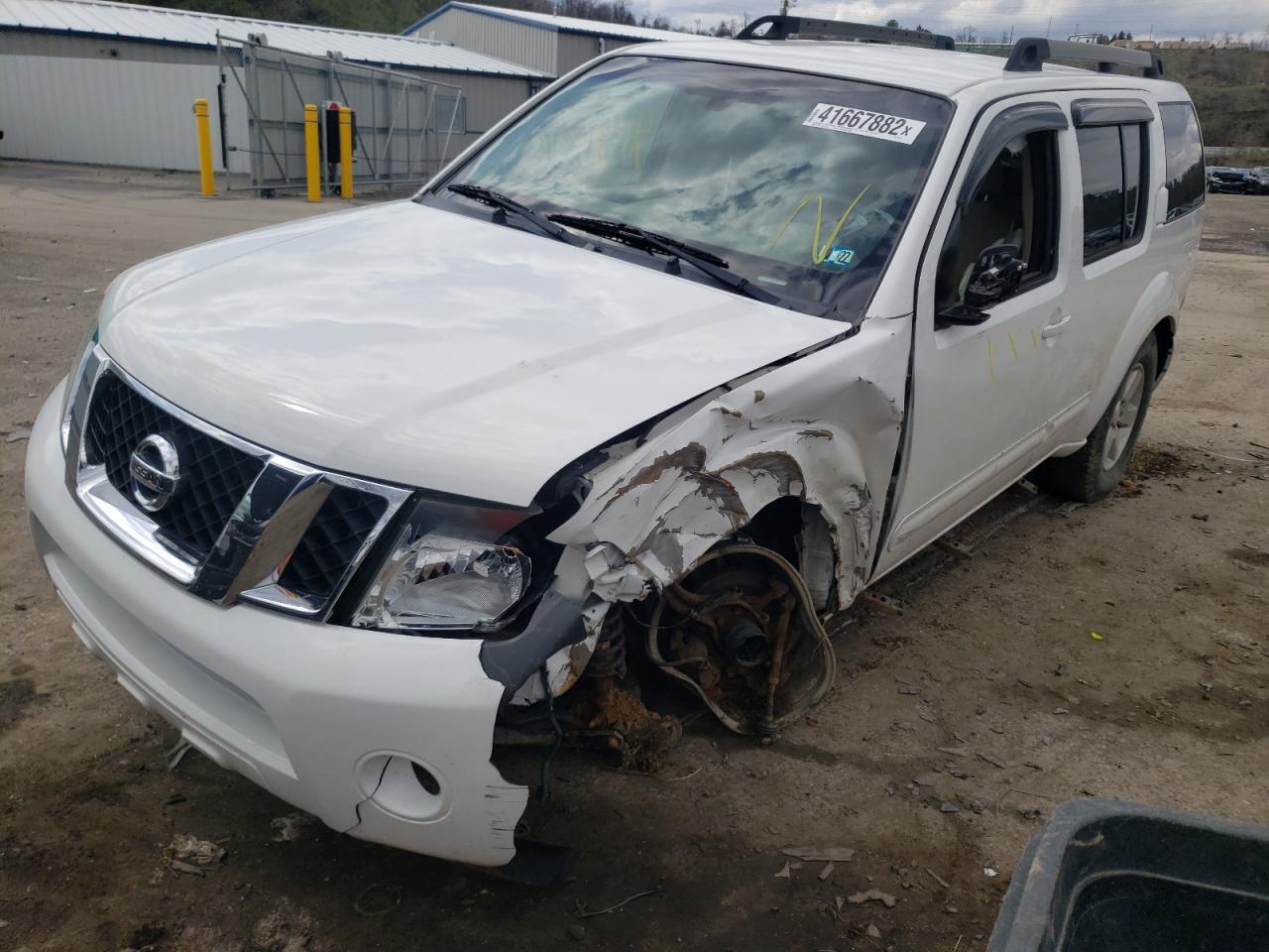 Photo 2 from auction – 2012 NISSAN PATHFINDER with VIN 5N1AR1NB8CC605571