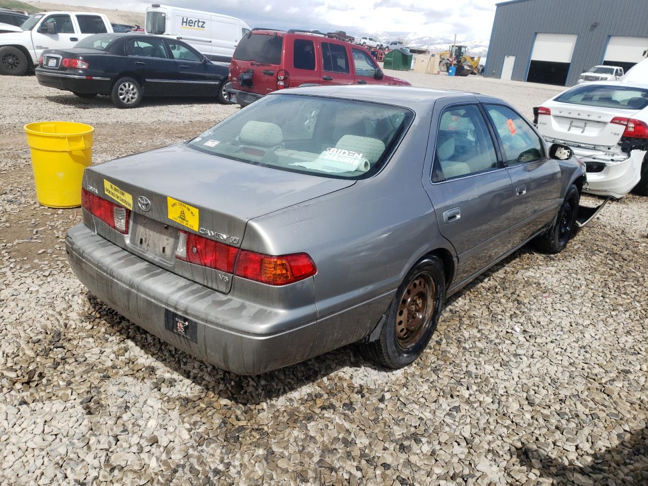 Photo 4 from auction – 2001 TOYOTA CAMRY CE with VIN JT2BF22K910338296