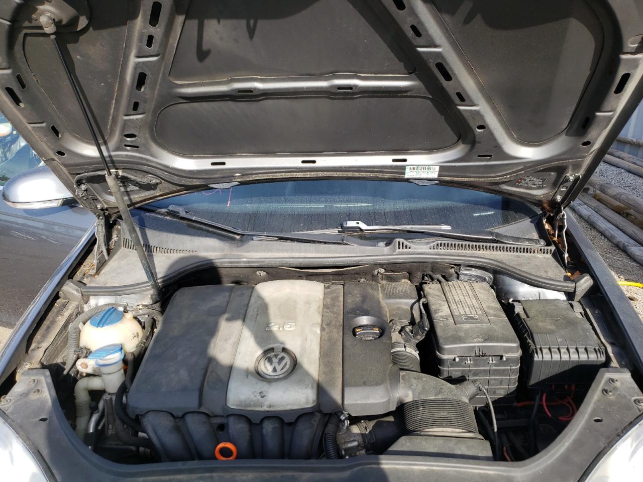 Photo 7 from auction – 2007 VOLKSWAGEN JETTA WOLF with VIN 3VWEF71K47M070229