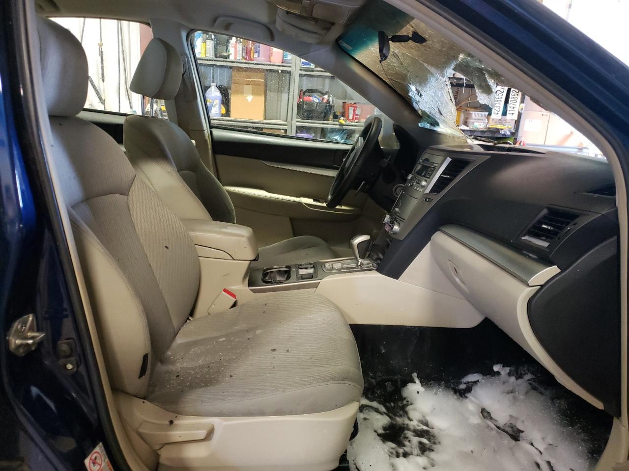 Photo 5 from auction – 2011 SUBARU LEGACY 2.5 with VIN 4S3BMCC61B3240450