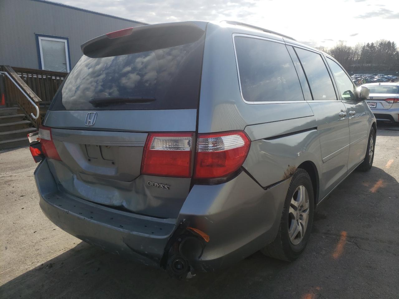 Photo 4 from auction – 2005 HONDA ODYSSEY EX with VIN 5FNRL38455B111482