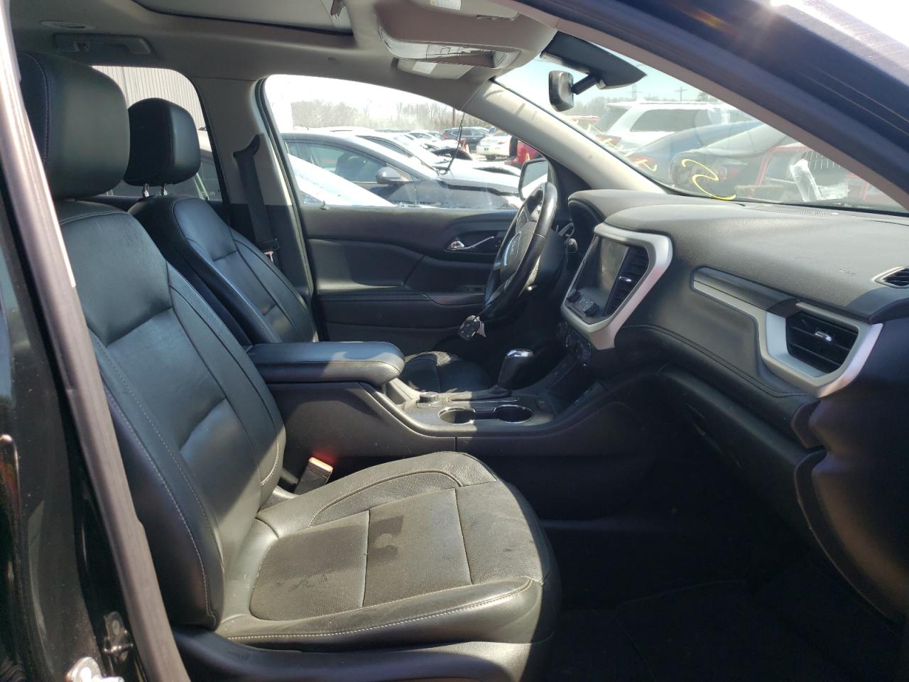 Photo 5 from auction – 2017 GMC ACADIA SLT with VIN 1GKKNULS4HZ325714