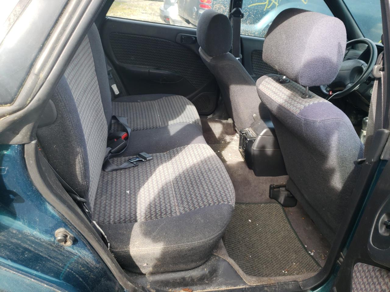 Photo 6 from auction – 1998 SUBARU LEGACY 30T with VIN 4S3BG6859W6620956