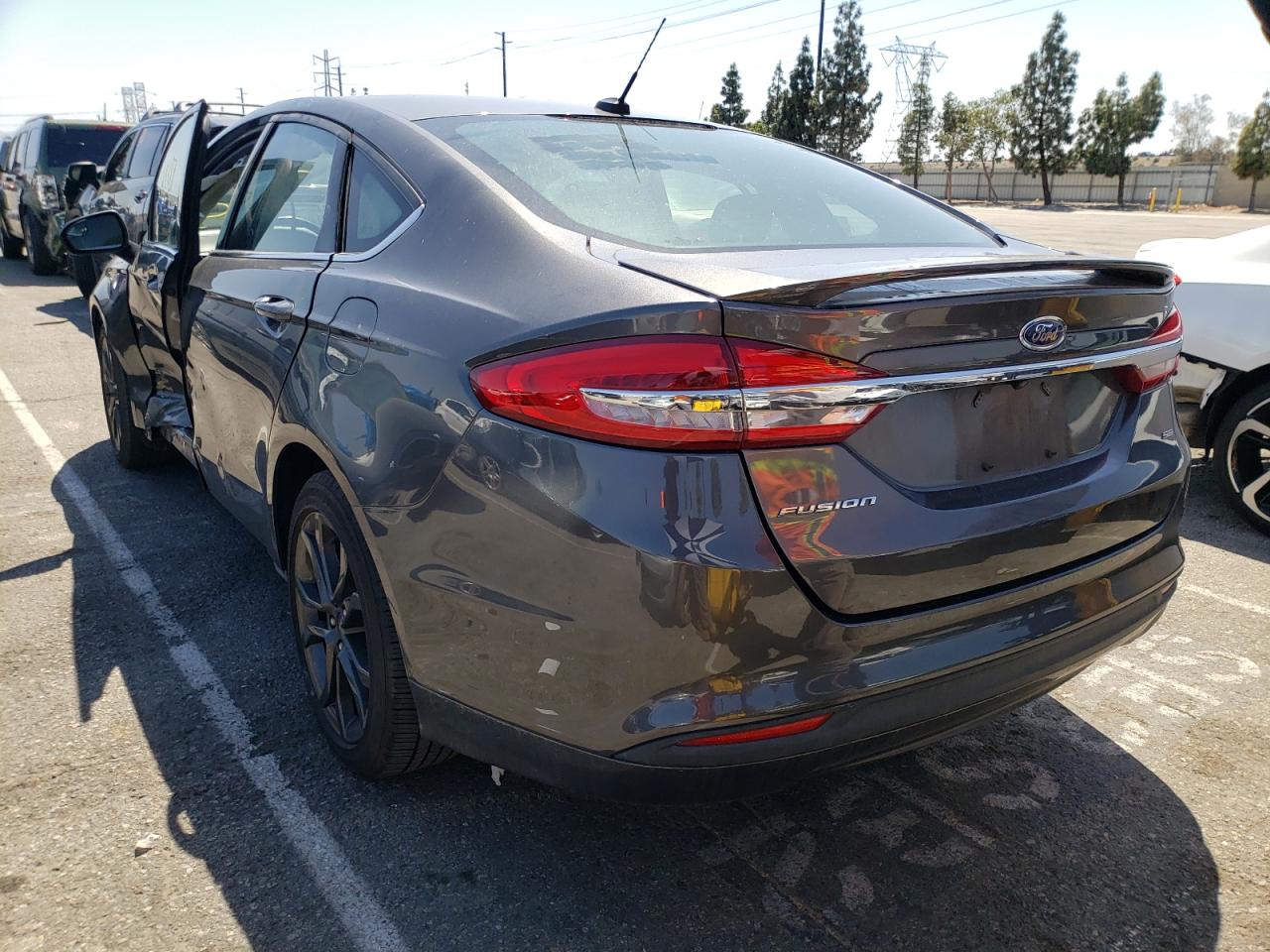 Photo 3 from auction – 2018 FORD FUSION SE with VIN 3FA6P0H72JR285976
