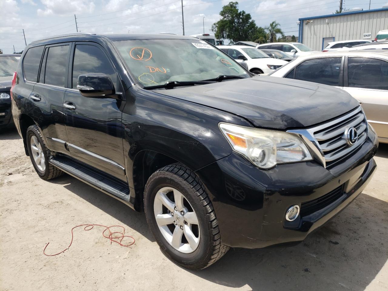 LEXUS GX 460 2013 with VIN JTJBM7FX2D5061009 - Photo from auction